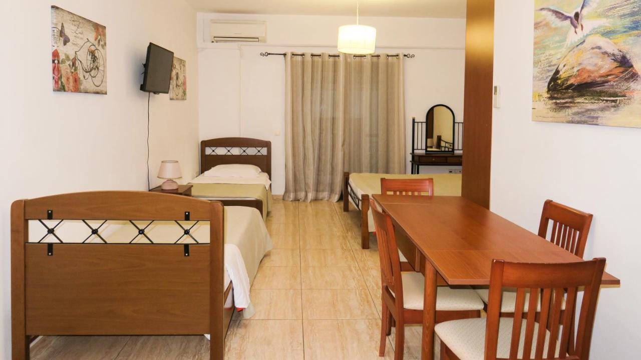 Kallisti Apartments Skiathos Town Exterior photo